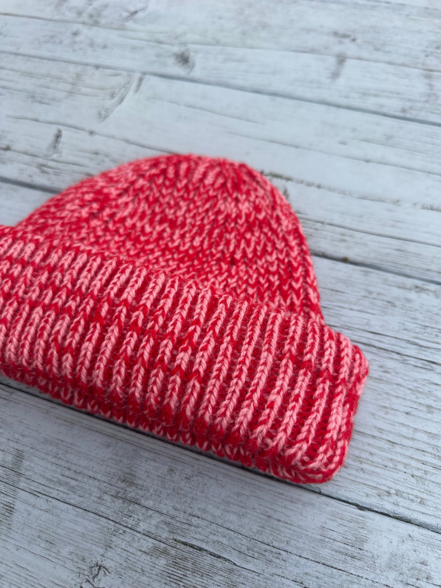 Wooly Marl Beanie Red & Blush
